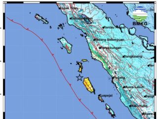 Gempa Magnitudo 7,3 Guncang Sumbar pada Dini Hari, Sebagian Warga Panik