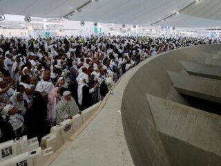 Salah Satu Ritual Haji, Kemana Batu Bekas Lempar Jumrah?
