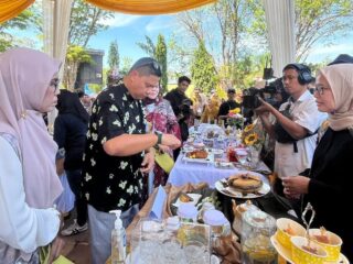 Dishut Kalsel Ikuti Perlomba pada Event Festival Wisata Budaya Pasar Terapung