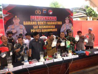 3 Kilogram Sabu-sabu Dimusnahkan di Banjarbaru, Narkotika Sindikat Fredy Pratama?