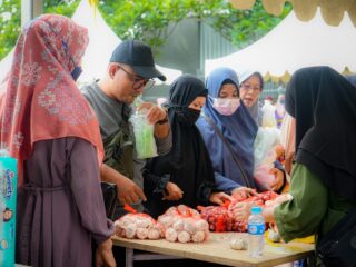 Konsisten Kendalikan Inflasi, Asosiasi Pasar Murah Mandiri Banjarbaru Dikukuhkan