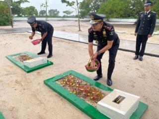 Kanim Batulicin Laksanakan Tabur Bunga di Makam Taman Pahlawan Pagatan