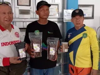Pemkab Tapin Dorong Promosi Produk Kopi dan Jahe Desa Asam Randah ke Retail Modern