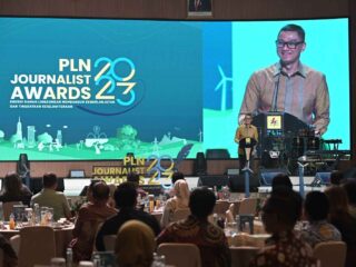 Angkat Tema Energi Ramah Lingkungan, 18 Karya Jurnalistik Terima Penghargaan Direktur Utama dalam PLN Journalist Awards 2023
