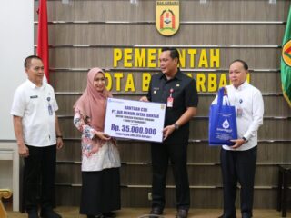 Pemko Banjarbaru Terima Dana CSR PTAM Intan Banjar 