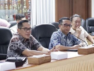 Bank Kalsel Dampingi Komisi II DPRD Kalsel Studi Komparasi dengan BPD Bali untuk Optimalisasi Pendapatan Asli Daerah
